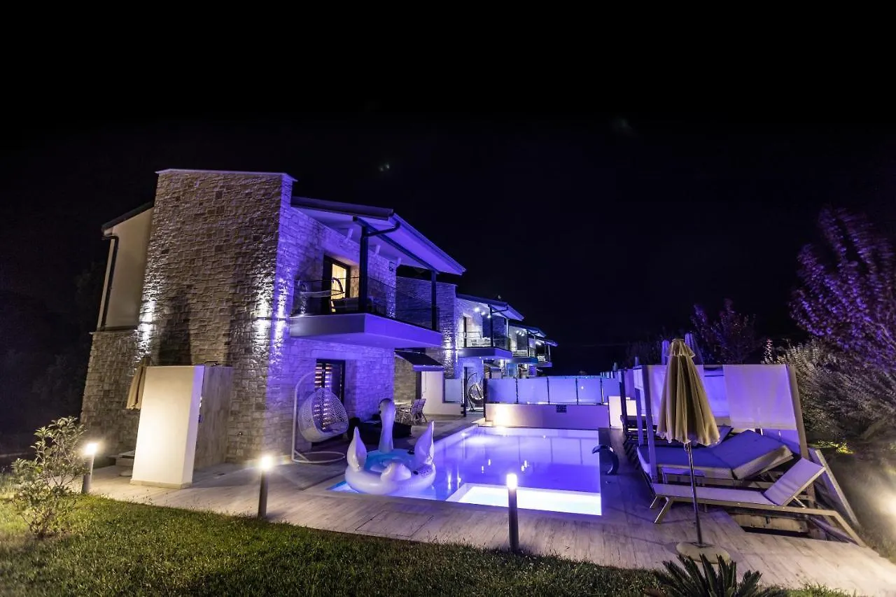White Pearl Villa Pefkochori 0*,  Greece